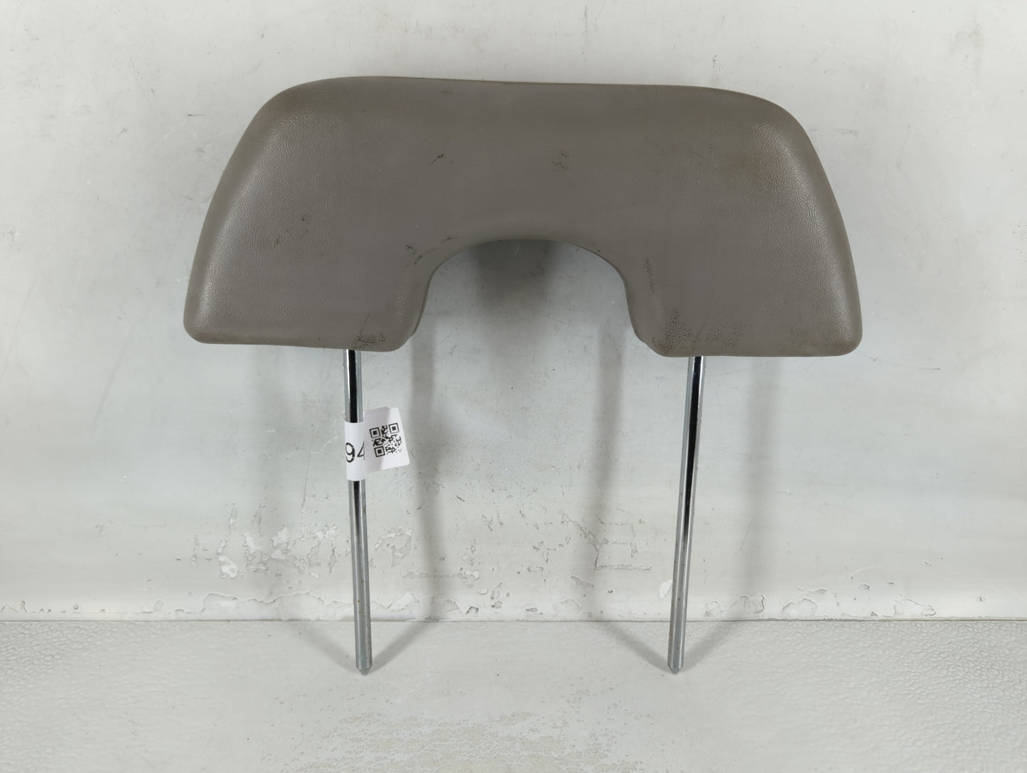 1994 Chevrolet C1500 Headrest Head Rest Front Driver Passenger Seat Fits OEM Used Auto Parts - Oemusedautoparts1.com