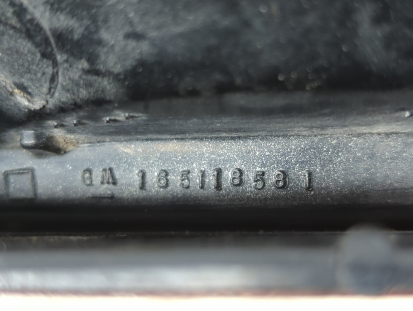 1994 Chevrolet Cavalier Tail Light Assembly Passenger Right OEM P/N:GM 165118581 Fits OEM Used Auto Parts - Oemusedautoparts