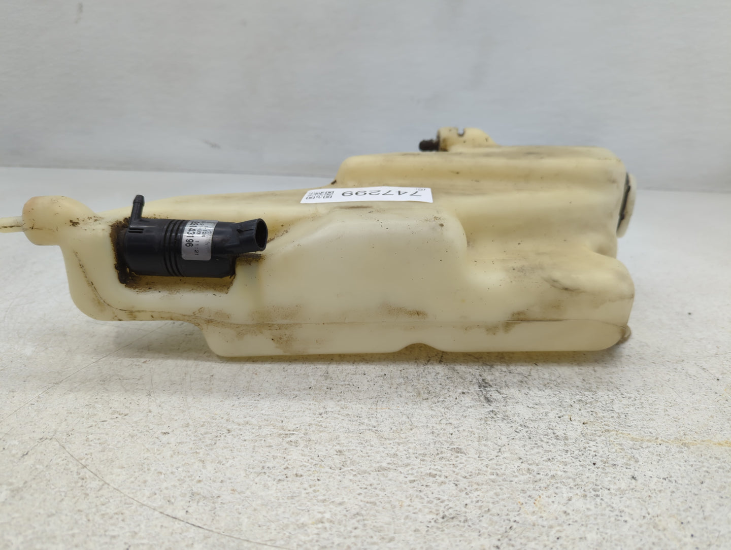 1994 Chevrolet S10 Windshield Washer Fluid Reservoir Bottle Oem - Oemusedautoparts1.com