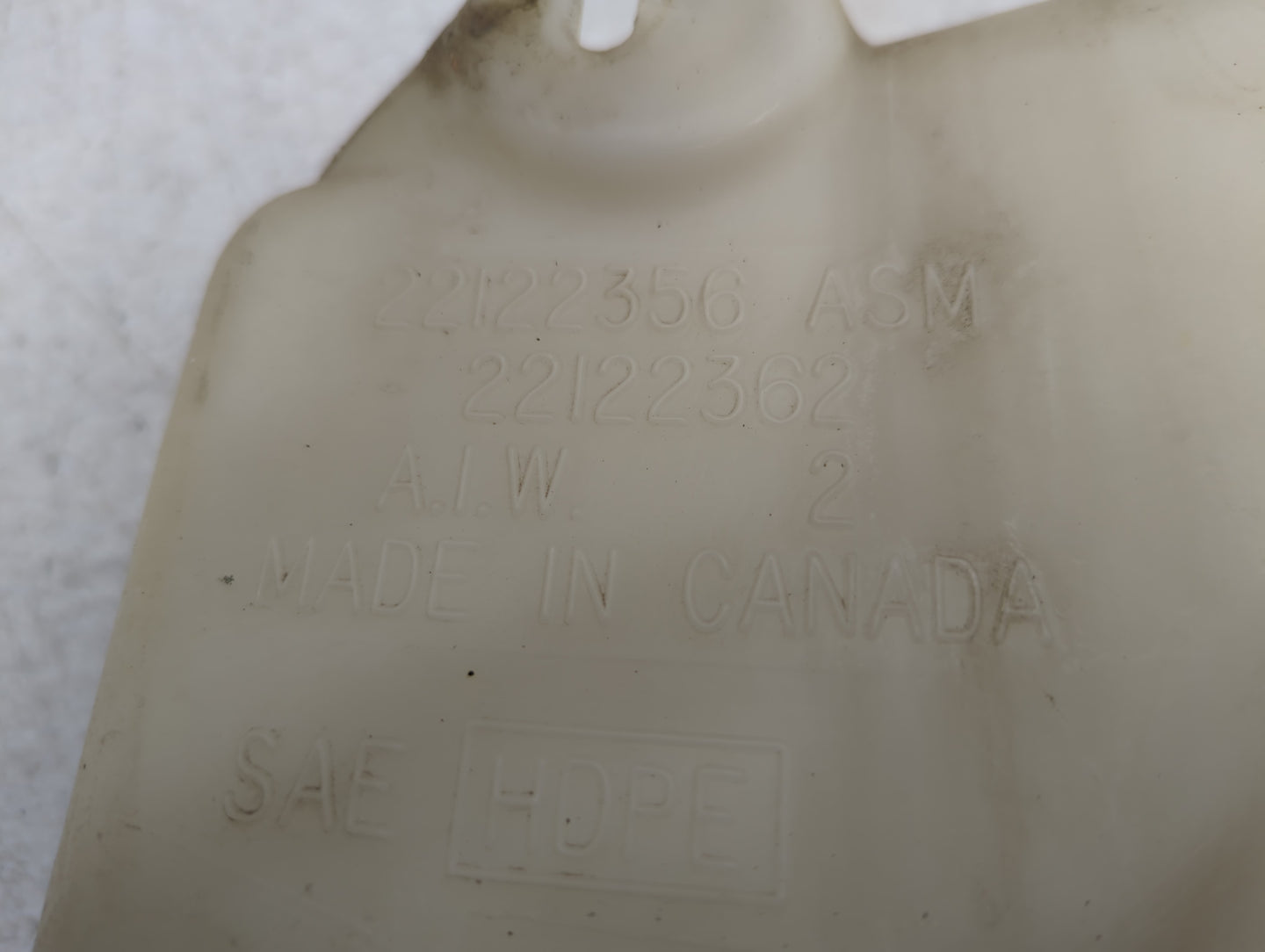 1994 Chevrolet S10 Windshield Washer Fluid Reservoir Bottle Oem - Oemusedautoparts1.com