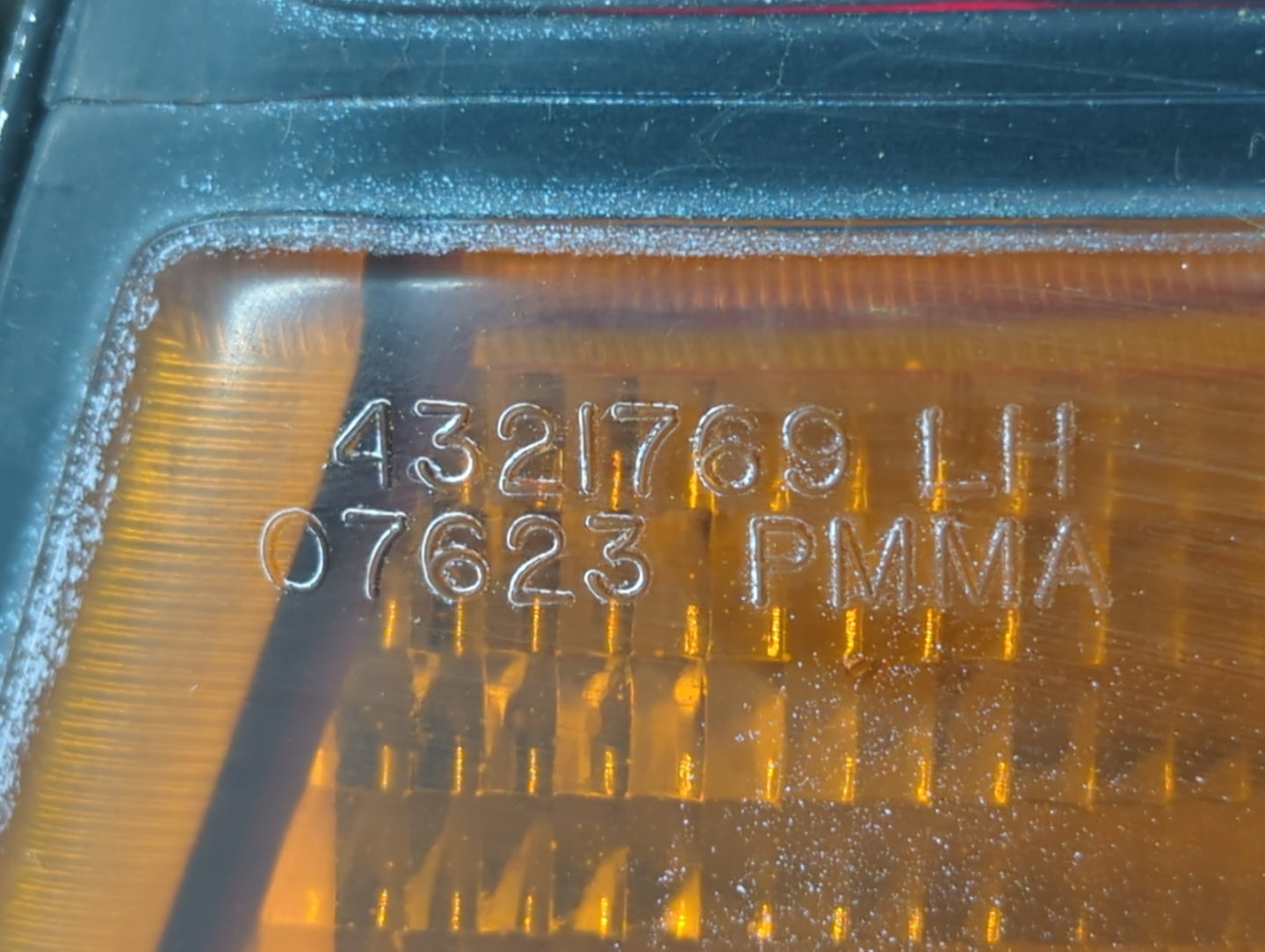 1994 Chrysler Lebaron Tail Light Assembly Passenger Right OEM P/N:4321769 Fits OEM Used Auto Parts - Oemusedautoparts1.com
