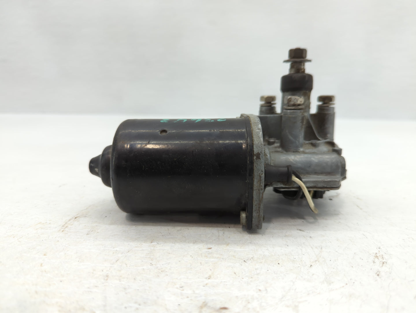 1994 Chrysler Lebaron Front Windshield Wiper Motor P/N:4099 B 132 Fits Fits 1990 1991 1992 1993 1995 1996 1997 OEM Used Auto