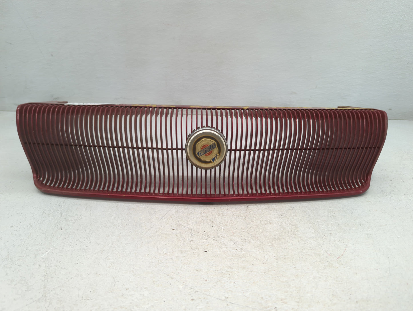 1994-1997 Chrysler Lhs Front Grille Bumper Not Included - Oemusedautoparts1.com