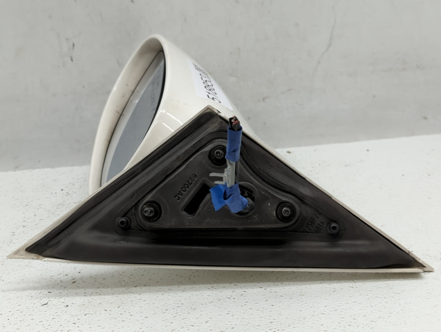 1992-1995 Dodge Caravan Passenger Side View Mirror - Right Door Mirror OEM Used - Oemusedautoparts1.com