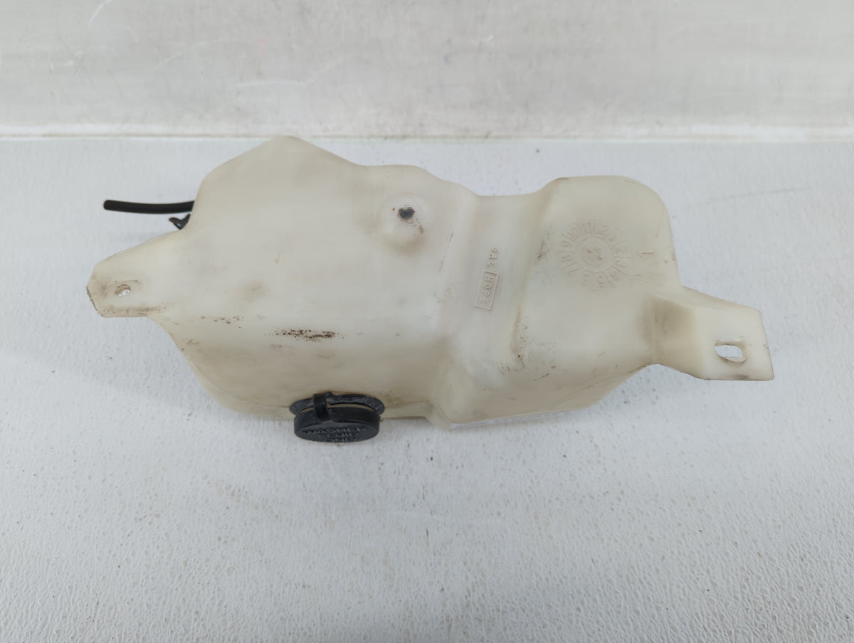 1994 Dodge Caravan Radiator Coolant Overflow Expansion Tank Bottle - Oemusedautoparts1.com