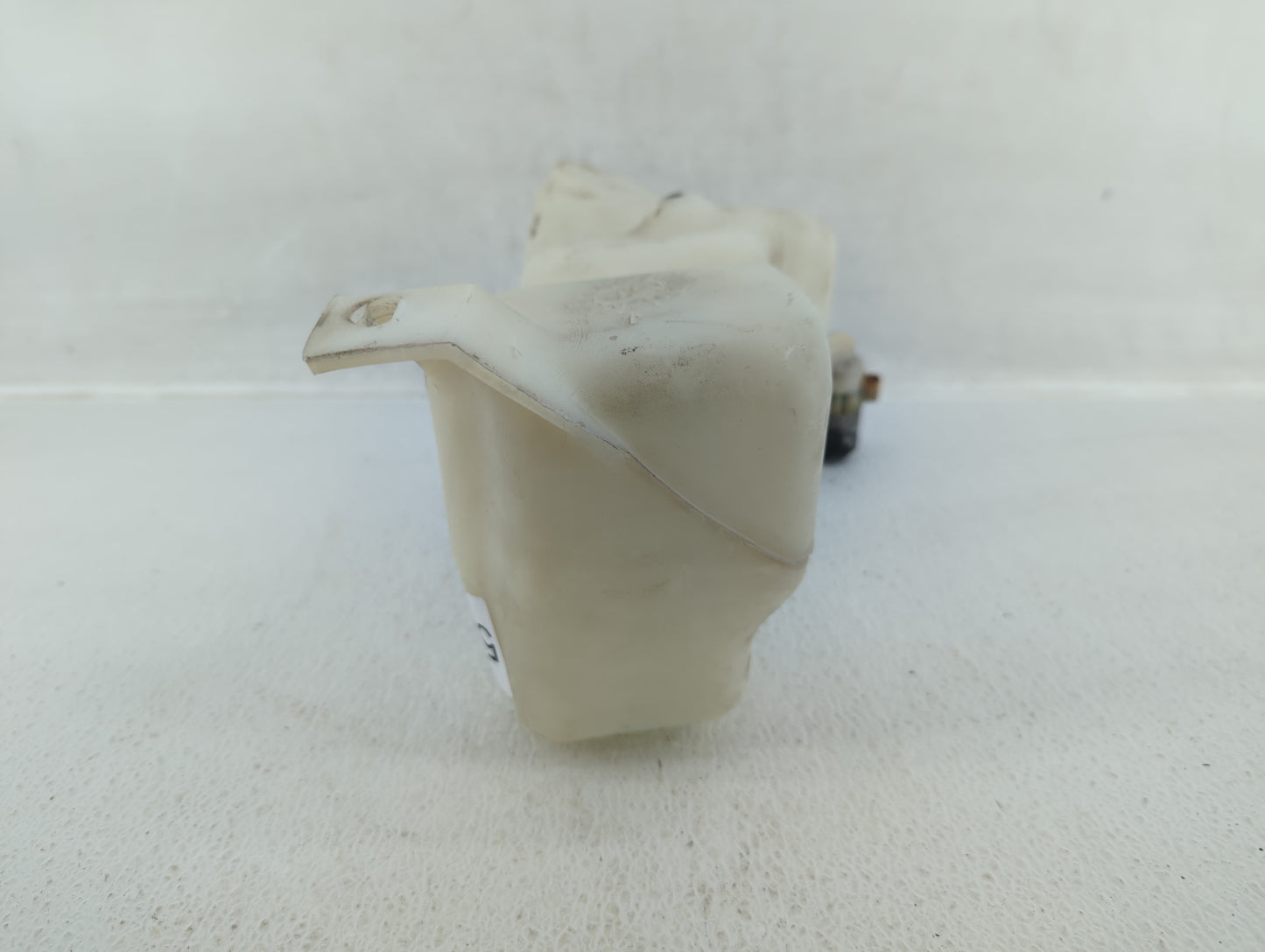 1994 Dodge Caravan Radiator Coolant Overflow Expansion Tank Bottle - Oemusedautoparts1.com
