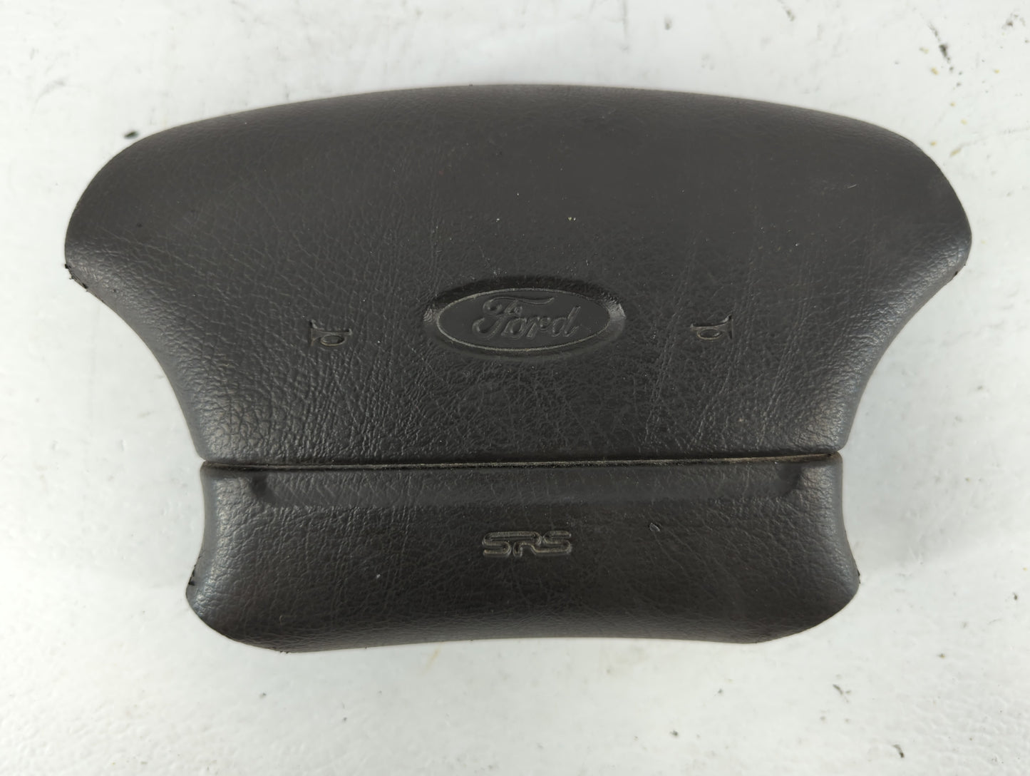 1994 Ford Escort Air Bag Driver Left Steering Wheel Mounted - Oemusedautoparts1.com