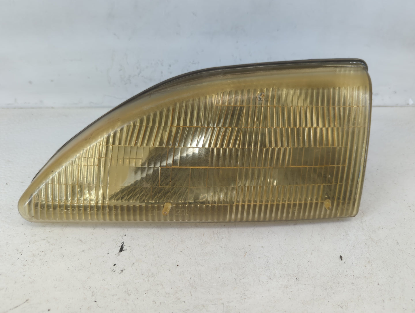1994-1998 Ford Mustang Driver Left Oem Head Light Headlight Lamp - Oemusedautoparts1.com