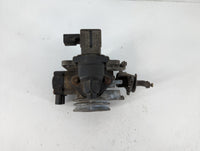 1994-1995 Ford Mustang Throttle Body Fits Fits 1994 1995 OEM Used Auto Parts - Oemusedautoparts1.com