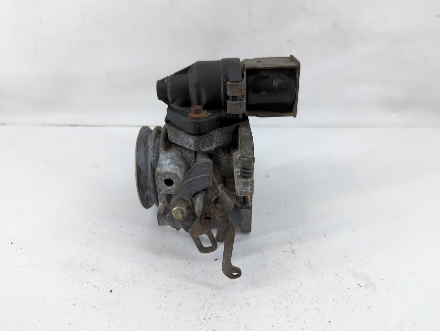 1994-1995 Ford Mustang Throttle Body Fits Fits 1994 1995 OEM Used Auto Parts - Oemusedautoparts1.com