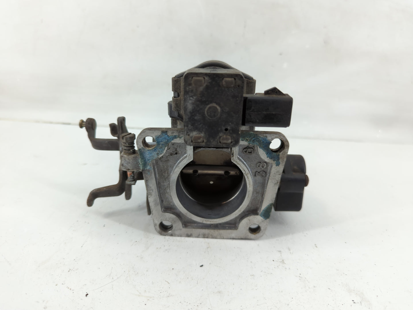 1994-1995 Ford Mustang Throttle Body Fits Fits 1994 1995 OEM Used Auto Parts - Oemusedautoparts1.com