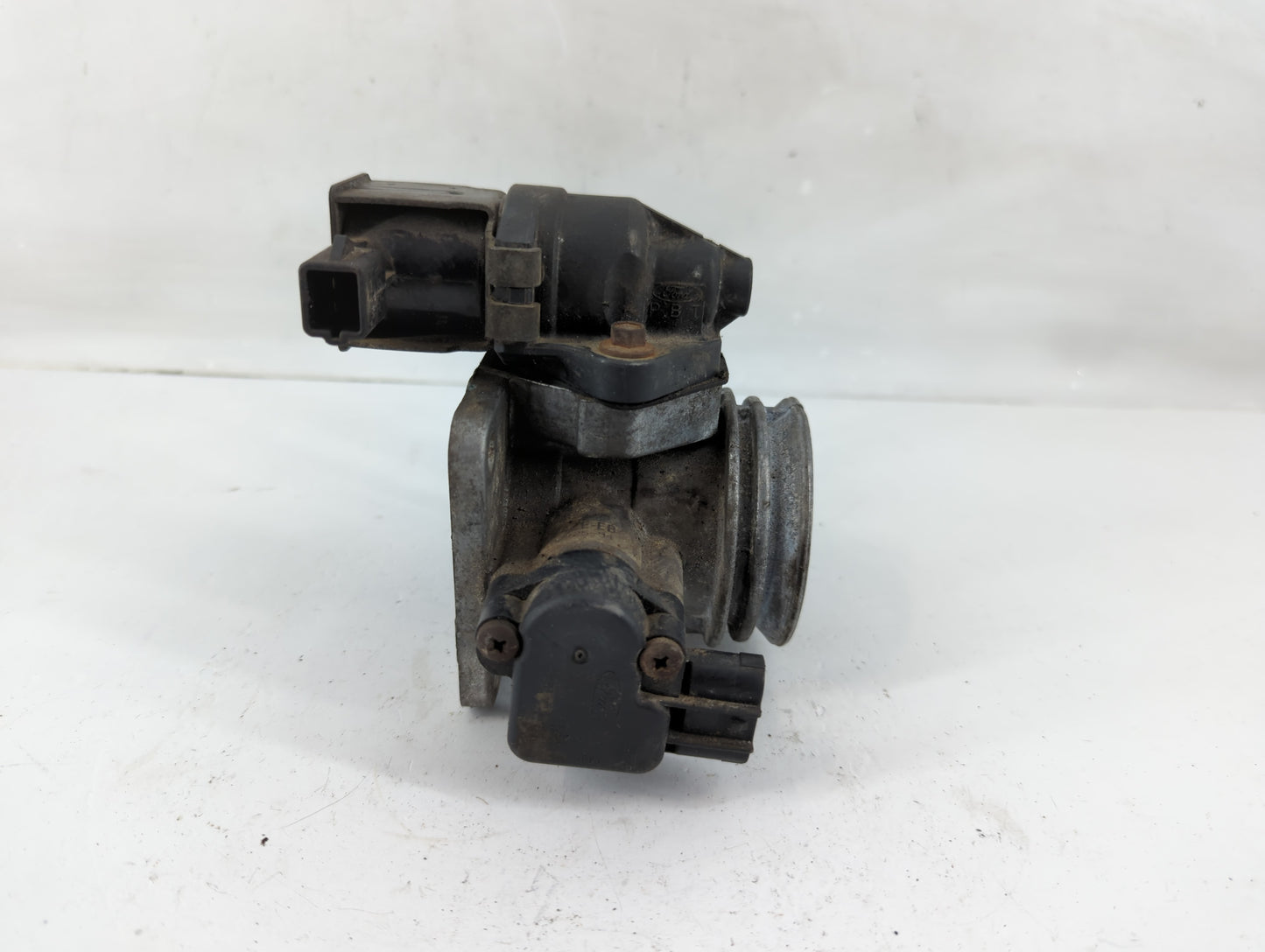 1994-1995 Ford Mustang Throttle Body Fits Fits 1994 1995 OEM Used Auto Parts - Oemusedautoparts1.com