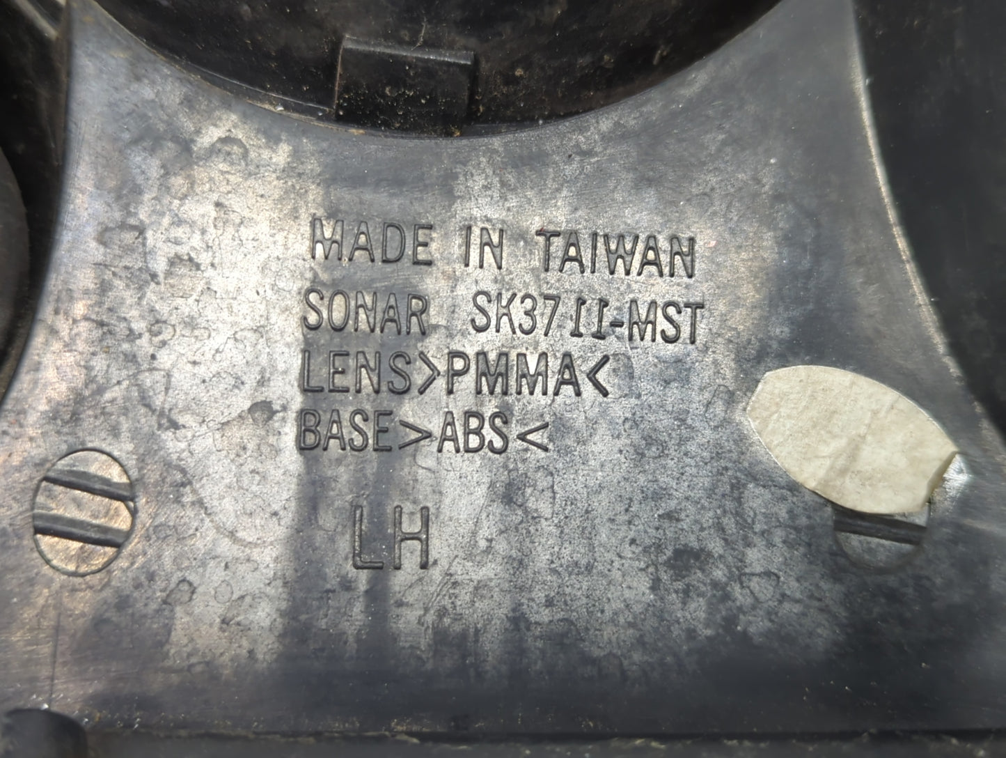 1994-1995 Ford Mustang Tail Light Assembly Driver Left OEM Fits Fits 1994 1995 OEM Used Auto Parts - Oemusedautoparts1.com