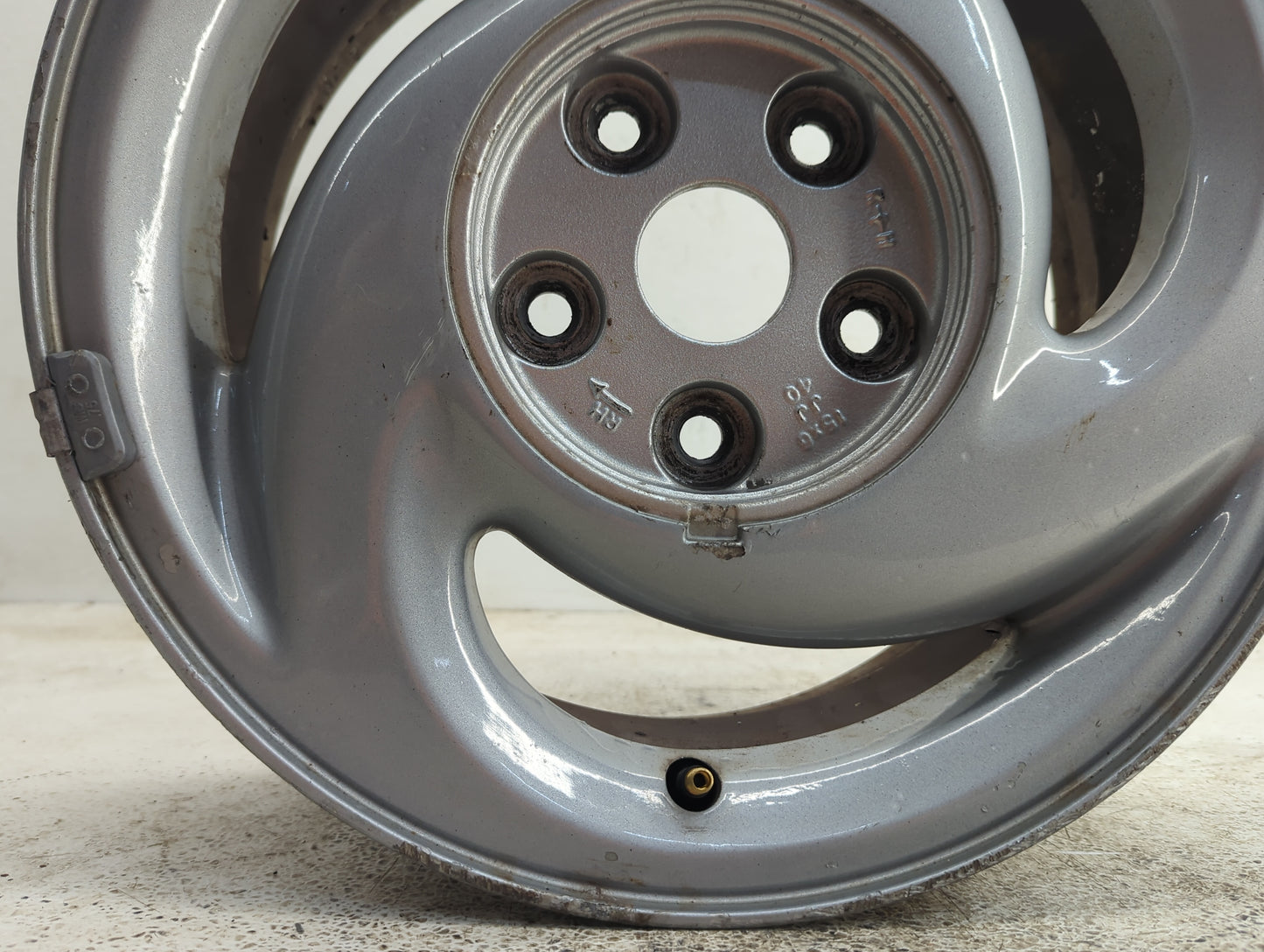 1994 Ford Probe Oem Wheel Rim 1020717 - Oemusedautoparts1.com