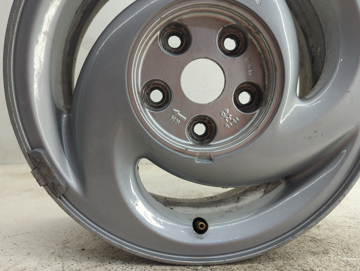 1994 Ford Probe Oem Wheel Rim - Oemusedautoparts1.com