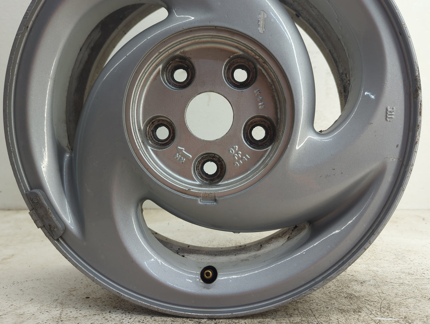 1994 Ford Probe Oem Wheel Rim - Oemusedautoparts1.com