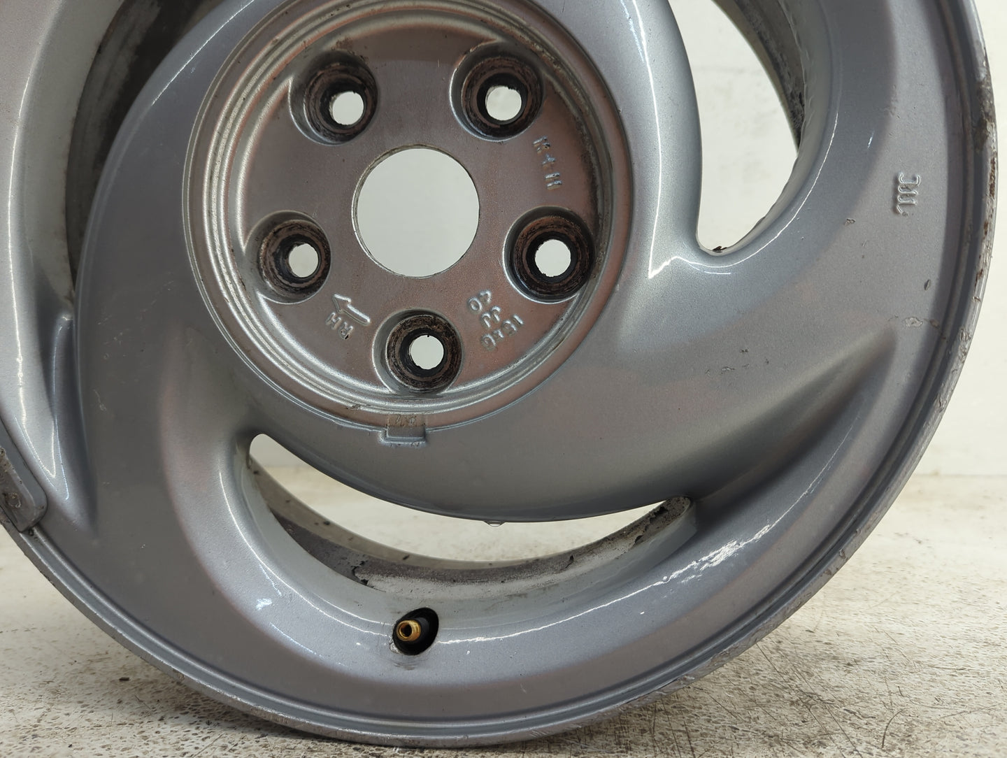 1994 Ford Probe Oem Wheel Rim - Oemusedautoparts1.com