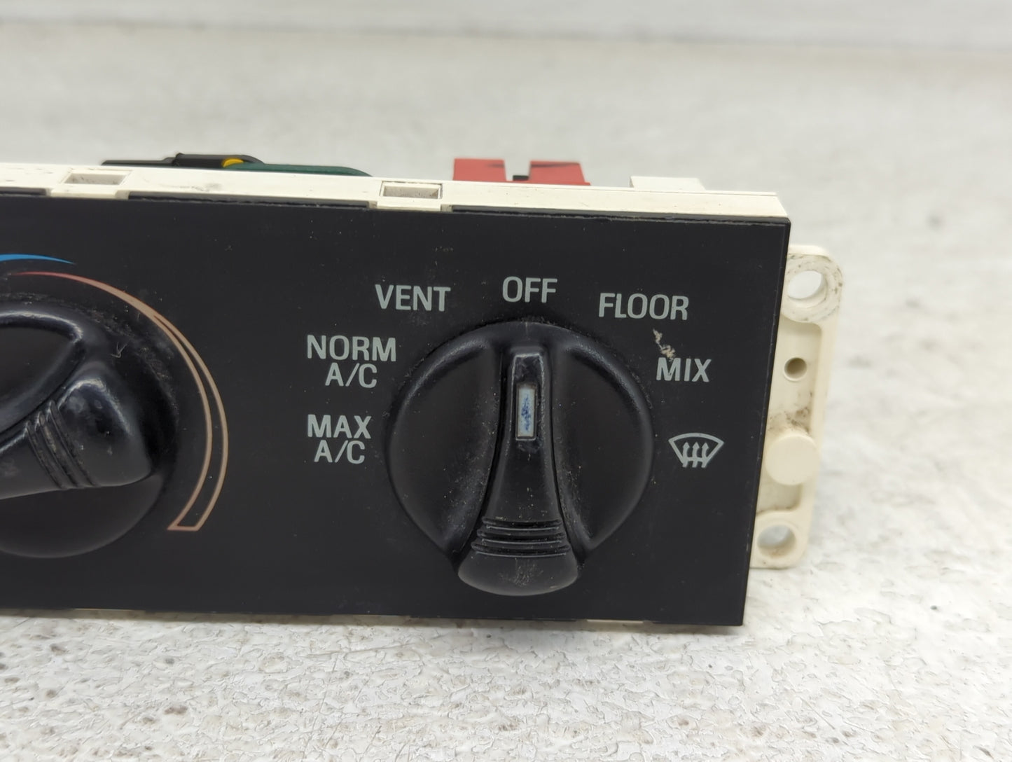 1994-1997 Ford Probe Climate Control Module Temperature AC/Heater Replacement Fits Fits 1994 1995 1996 1997 OEM Used Auto Pa