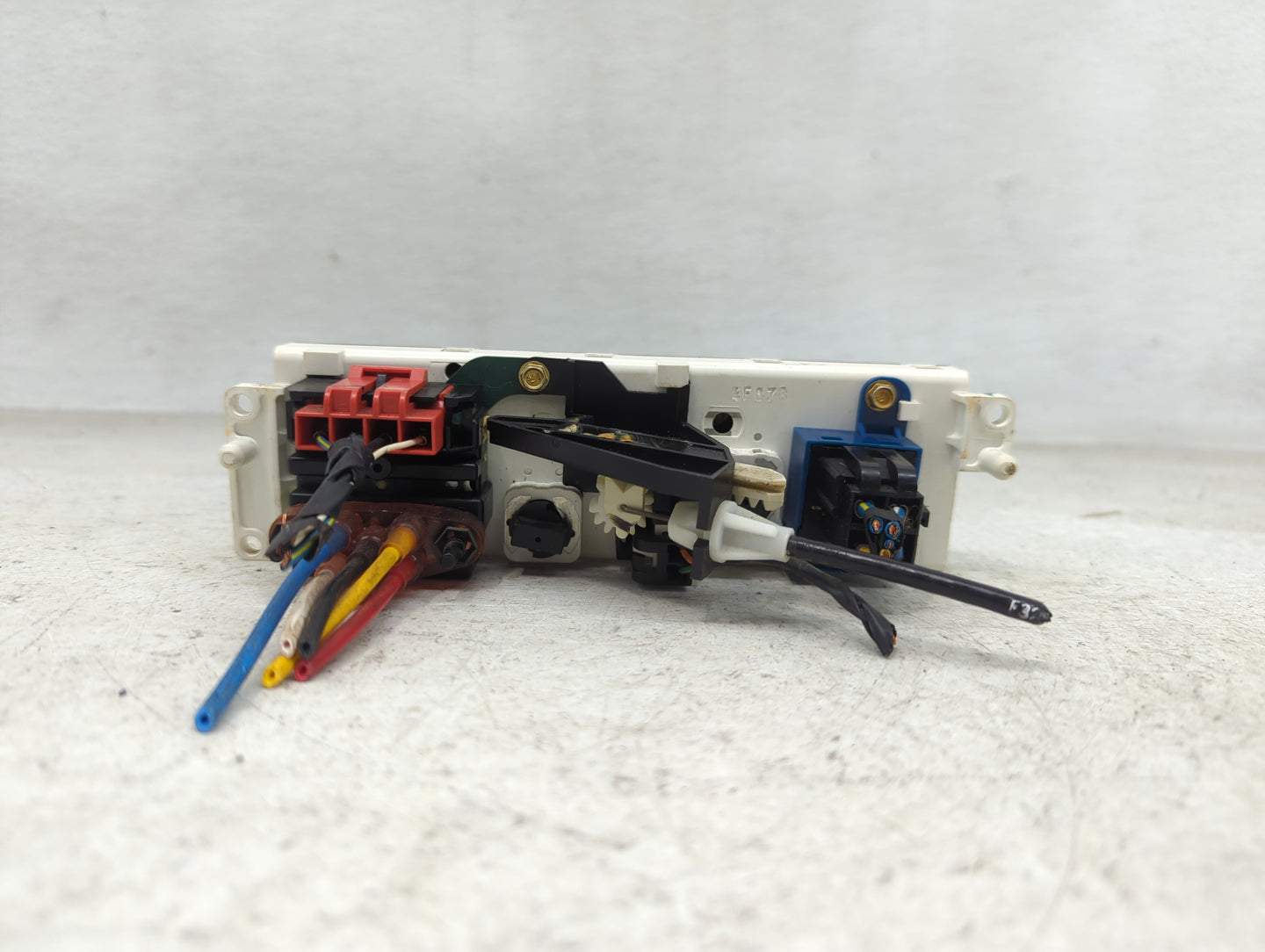 1994-1997 Ford Probe Climate Control Module Temperature AC/Heater Replacement Fits Fits 1994 1995 1996 1997 OEM Used Auto Pa