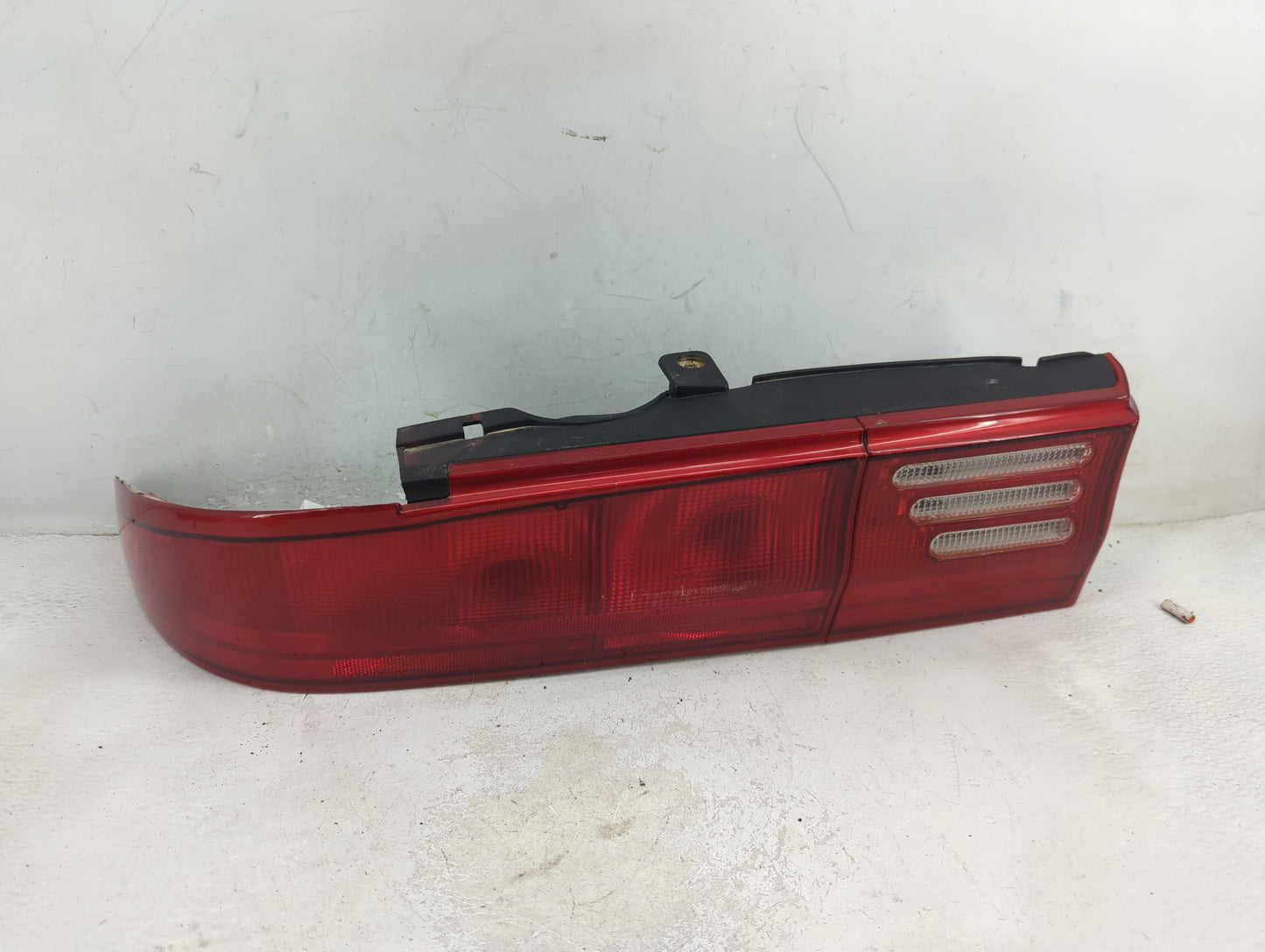 1994 Ford Probe Tail Light Assembly Driver Left OEM Fits OEM Used Auto Parts - Oemusedautoparts1.com