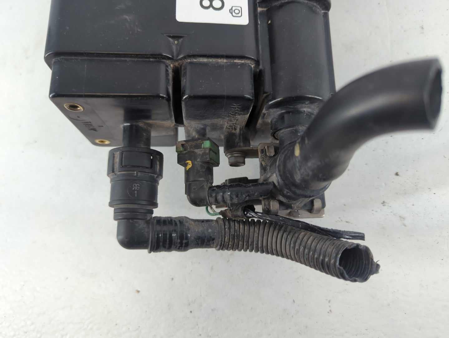 1994 Ford Ranger Fuel Vapor Charcoal Canister - Oemusedautoparts1.com