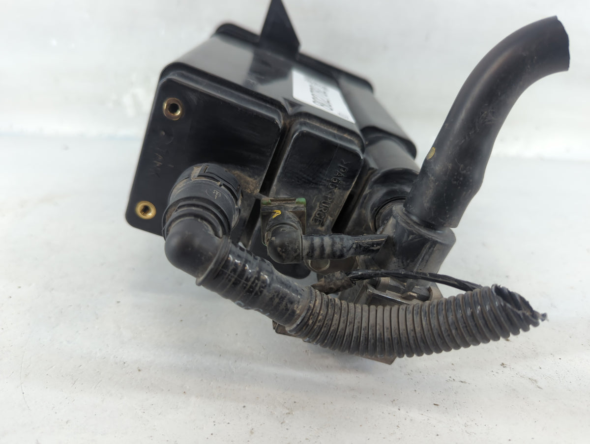1994 Ford Ranger Fuel Vapor Charcoal Canister - Oemusedautoparts1.com