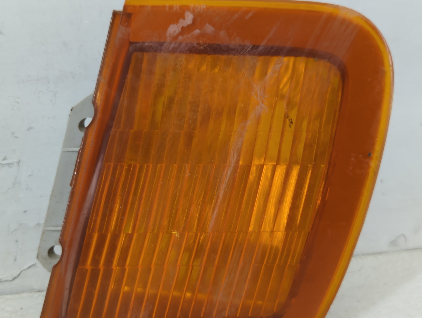 1989-1995 Ford Taurus Tail Light Assembly Driver Left OEM P/N:E64B-15A206-AC Fits Fits 1989 1990 1991 1992 1993 1994 1995 OE