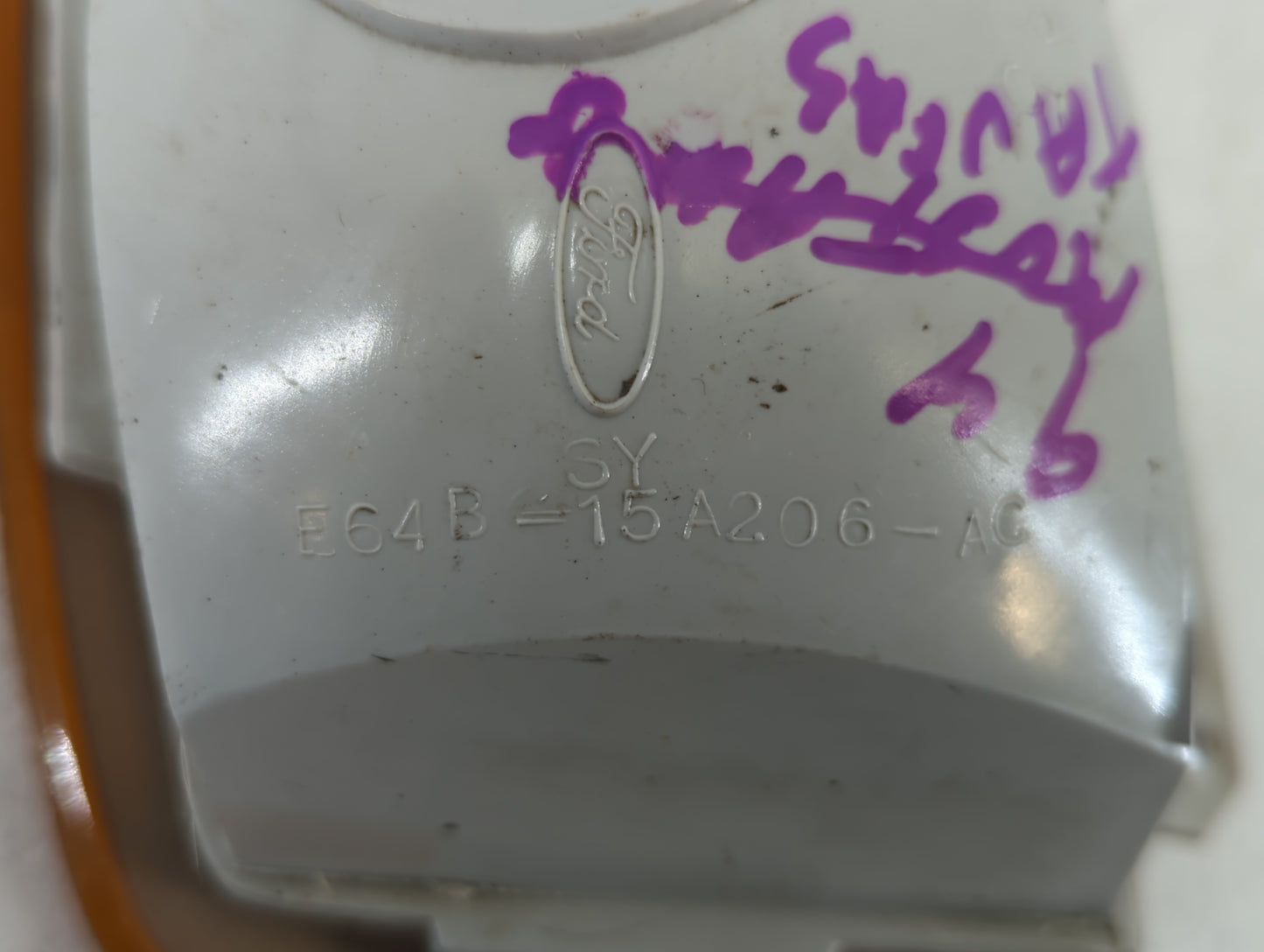 1989-1995 Ford Taurus Tail Light Assembly Driver Left OEM P/N:E64B-15A206-AC Fits Fits 1989 1990 1991 1992 1993 1994 1995 OE