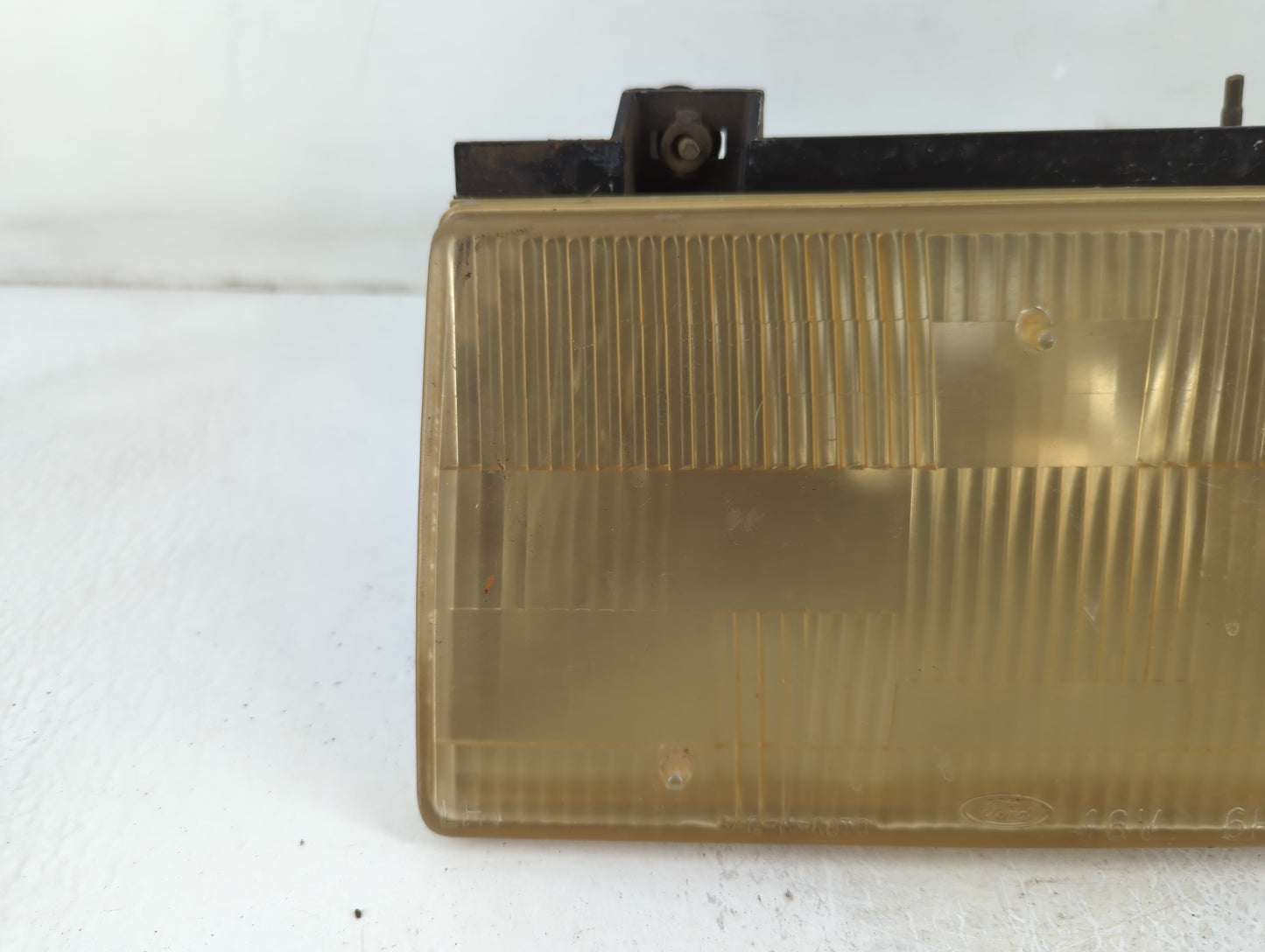 1994 Ford Tempo Driver Left Oem Front Light Lamp - Oemusedautoparts1.com