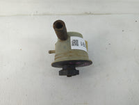 1994 Ford Tempo Power Steering Reservoir - Oemusedautoparts1.com