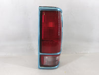 1994 Gmc Jimmy Tail Light Assembly Passenger Right OEM P/N:II-I324B1 Fits OEM Used Auto Parts - Oemusedautoparts1.com