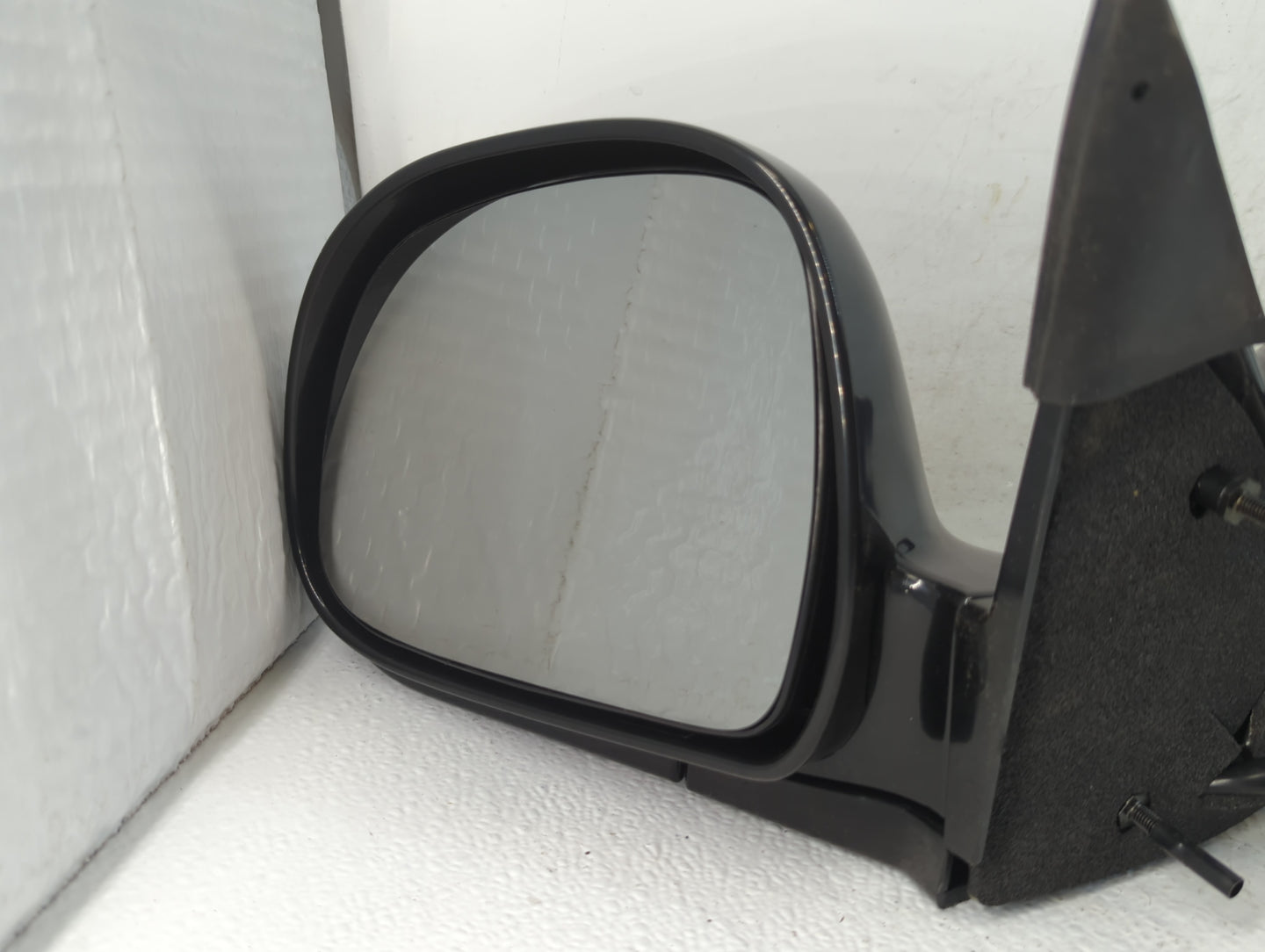 1994 Gmc S10 Blazer Driver Side View Mirror - Left Door Mirror OEM Used - Oemusedautoparts1.com