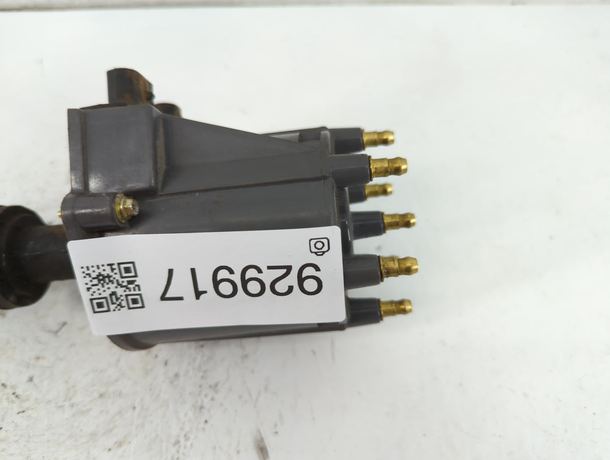 1994 Gmc S15 Jimmy Engine Ignition Distributor OEM Fits Fits 1995 OEM Used Auto Parts - Oemusedautoparts1.com