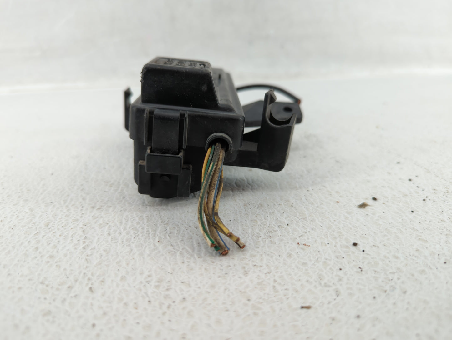 1994 Honda Accord Fusebox Fuse Box Panel Relay Module Fits OEM Used Auto Parts - Oemusedautoparts1.com