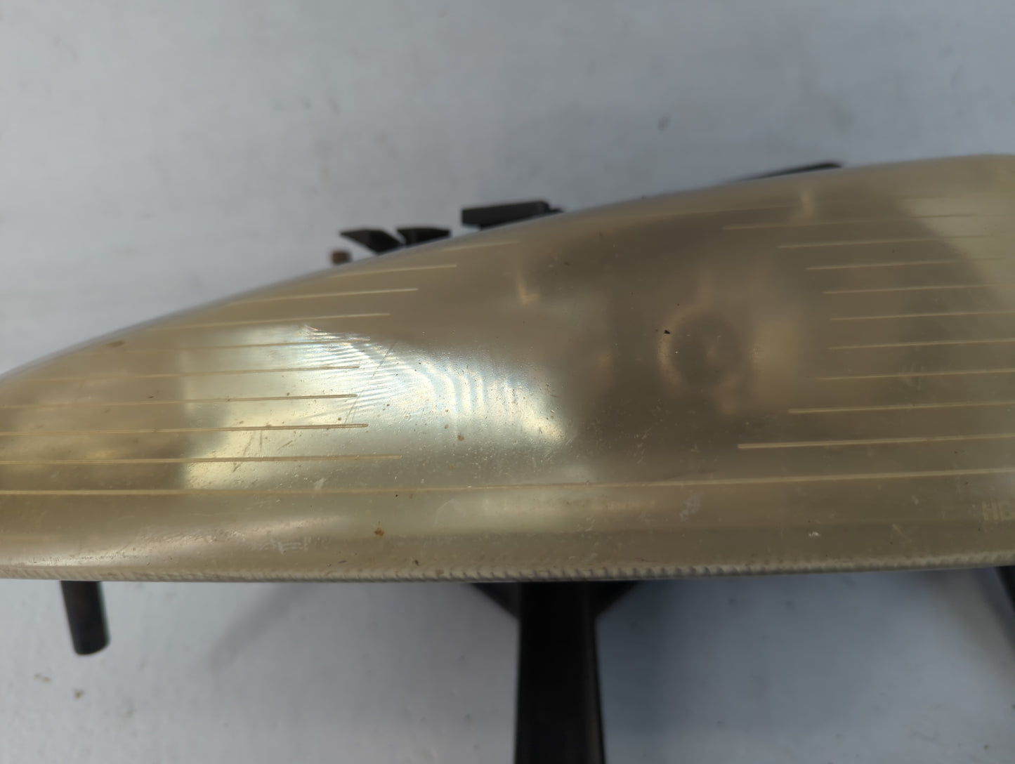 1994-1995 Hyundai Elantra Driver Left Oem Head Light Headlight Lamp - Oemusedautoparts1.com