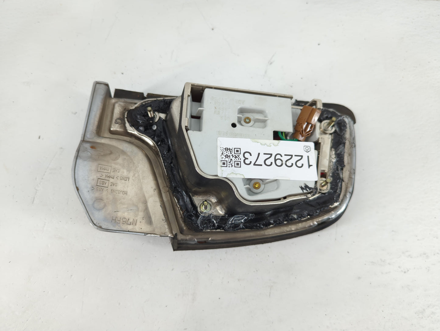1994-1996 Infiniti Q45 Tail Light Assembly Passenger Right OEM Fits Fits 1994 1995 1996 OEM Used Auto Parts - Oemusedautopar