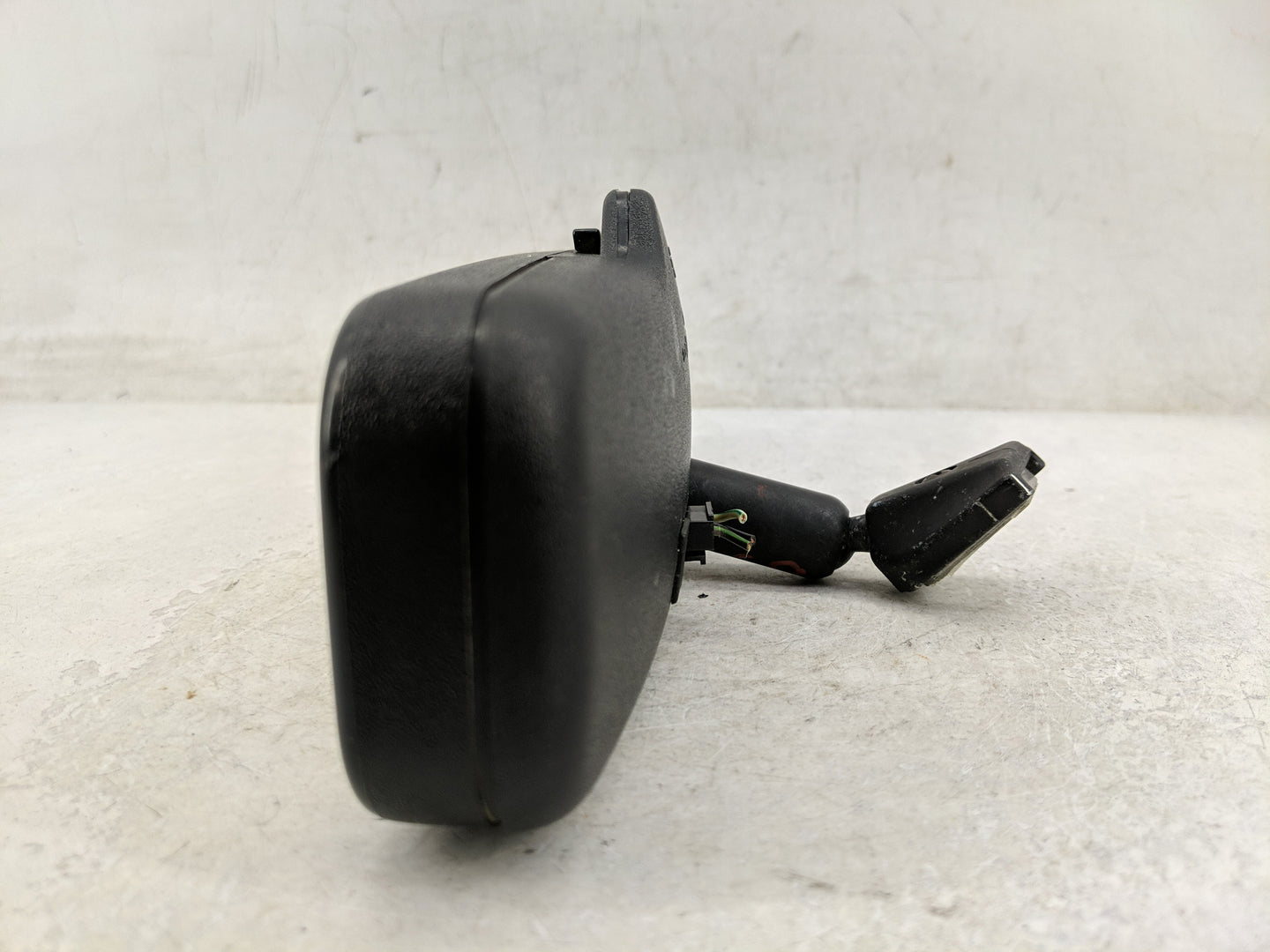 1994 Jeep Grand Cherokee Interior Rear View Mirror Replacement OEM P/N:4917477 Fits OEM Used Auto Parts - Oemusedautoparts1.