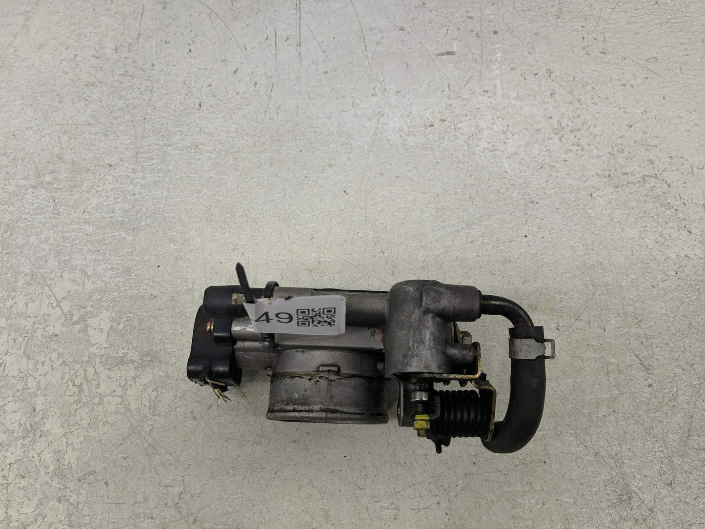 1993-1995 Jeep Grand Cherokee Throttle Body Fits Fits 1991 1992 1993 1994 1995 OEM Used Auto Parts - Oemusedautoparts1.com