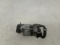 1993-1995 Jeep Grand Cherokee Throttle Body Fits Fits 1991 1992 1993 1994 1995 OEM Used Auto Parts - Oemusedautoparts1.com
