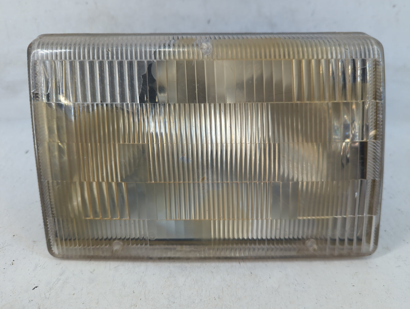 1993 Jeep Grand Cherokee Passenger Right Oem Head Light Headlight Lamp - Oemusedautoparts1.com