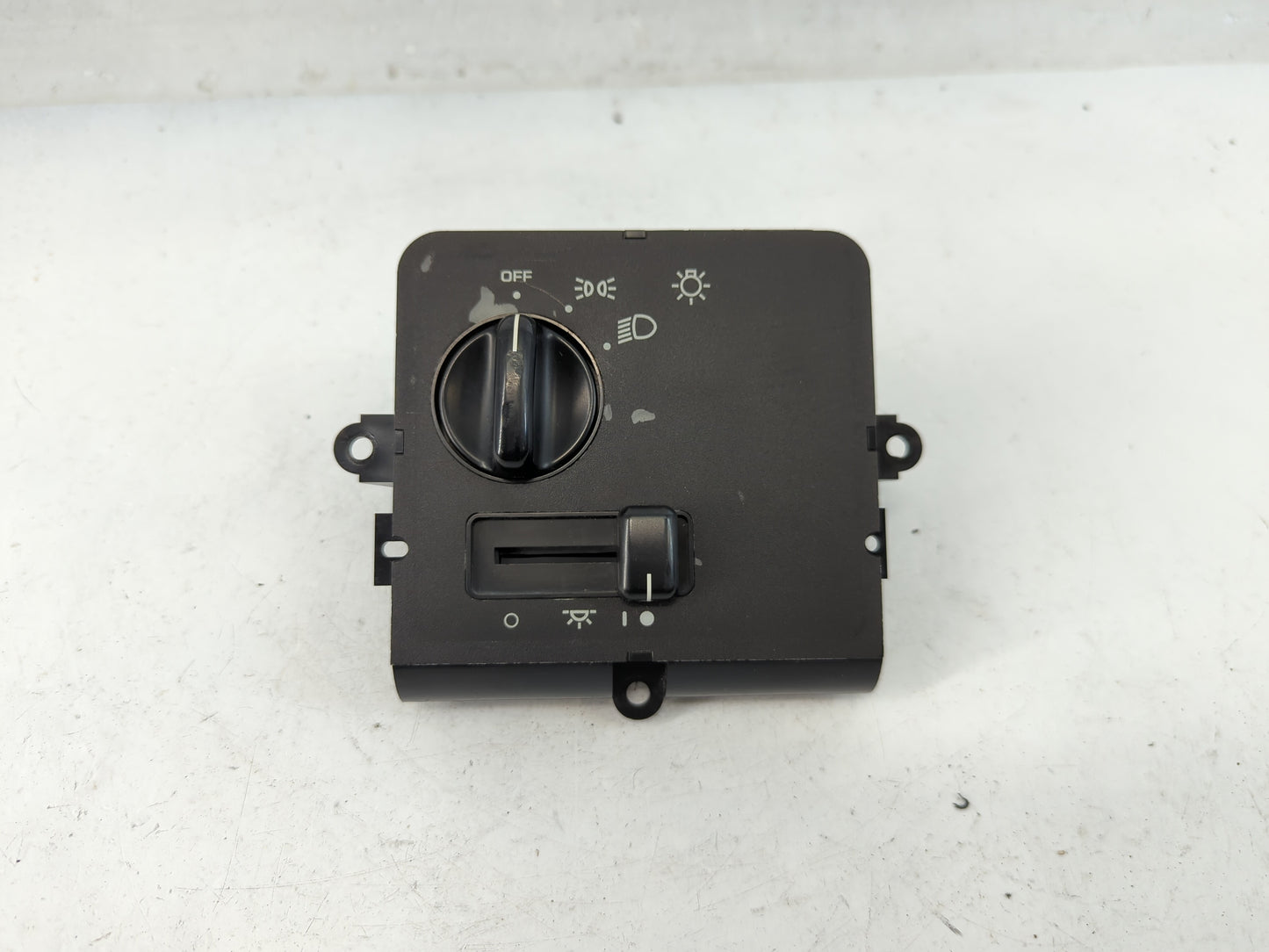 1993-1995 Jeep Grand Cherokee Headlight Ballast Head Light - Oemusedautoparts1.com