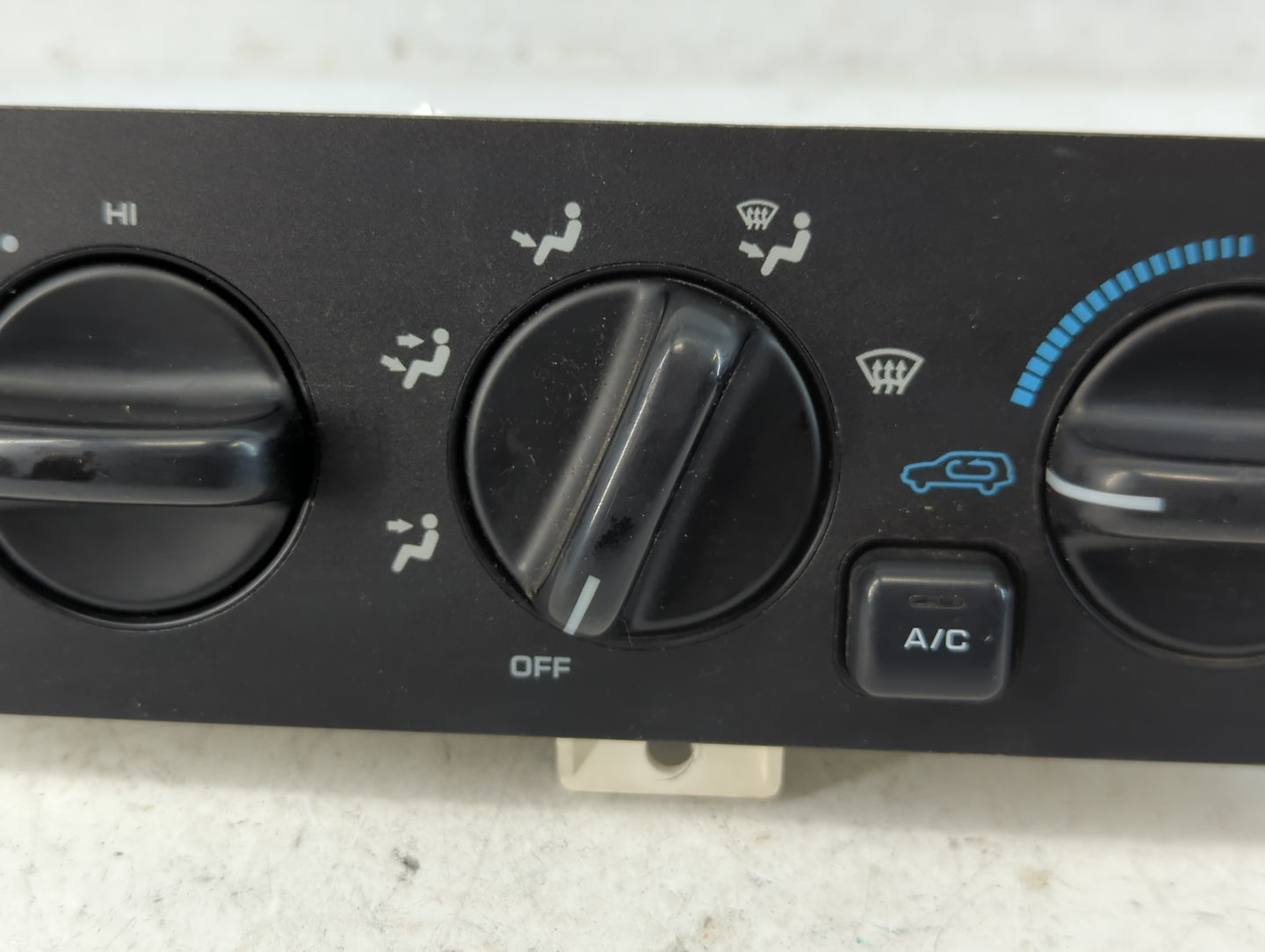 1993-1995 Jeep Grand Cherokee Climate Control Module Temperature AC/Heater Replacement Fits Fits 1993 1994 1995 OEM Used Aut