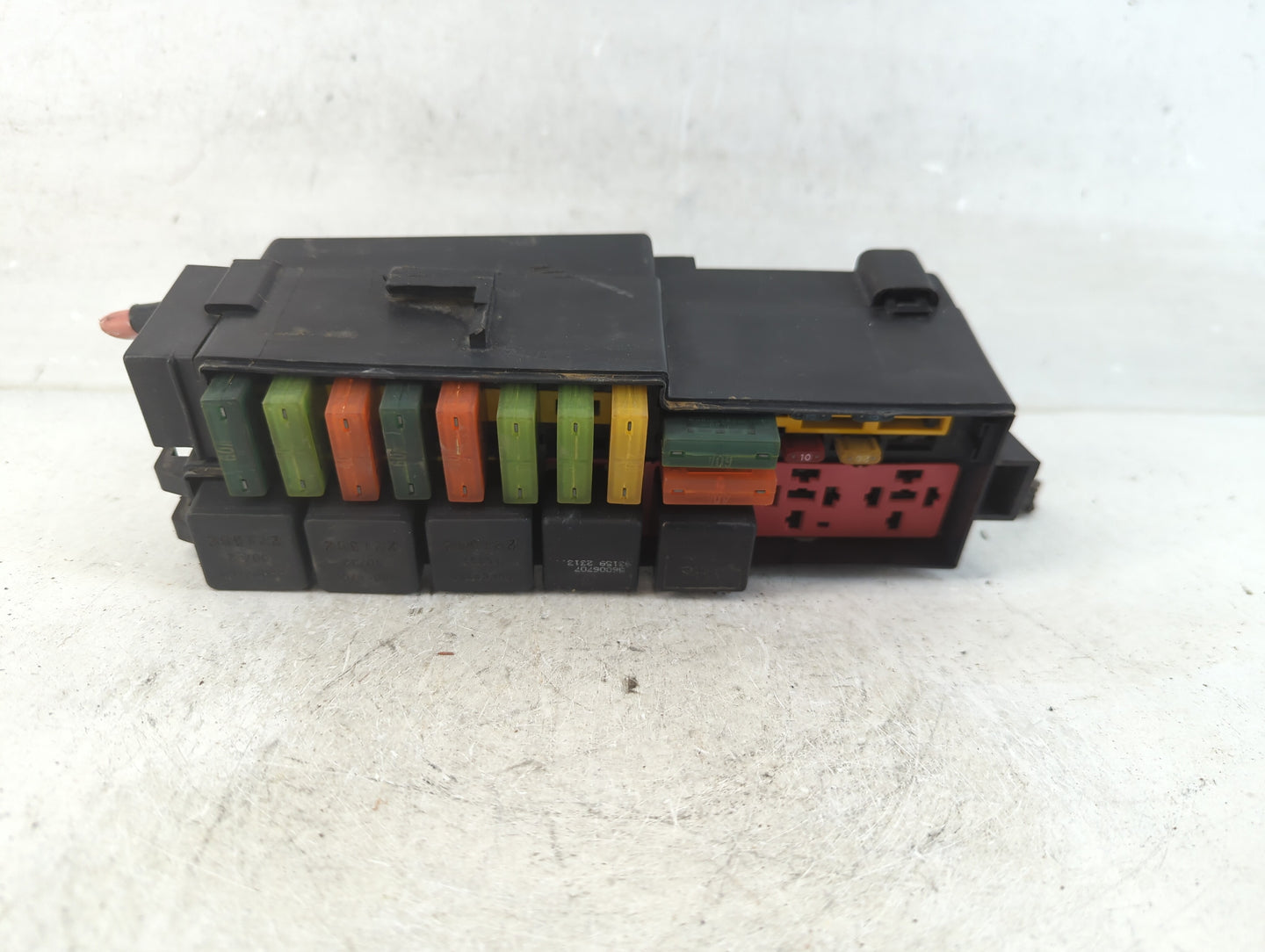 1994-1996 Jeep Grand Cherokee Fusebox Fuse Box Relay Module Tipm 56017949 - Oemusedautoparts1.com