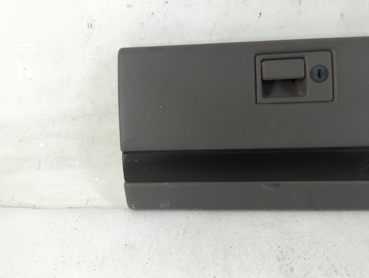 1994 Jeep Grand Cherokee Passenger Glove Box Door Storage Compartment - Oemusedautoparts1.com