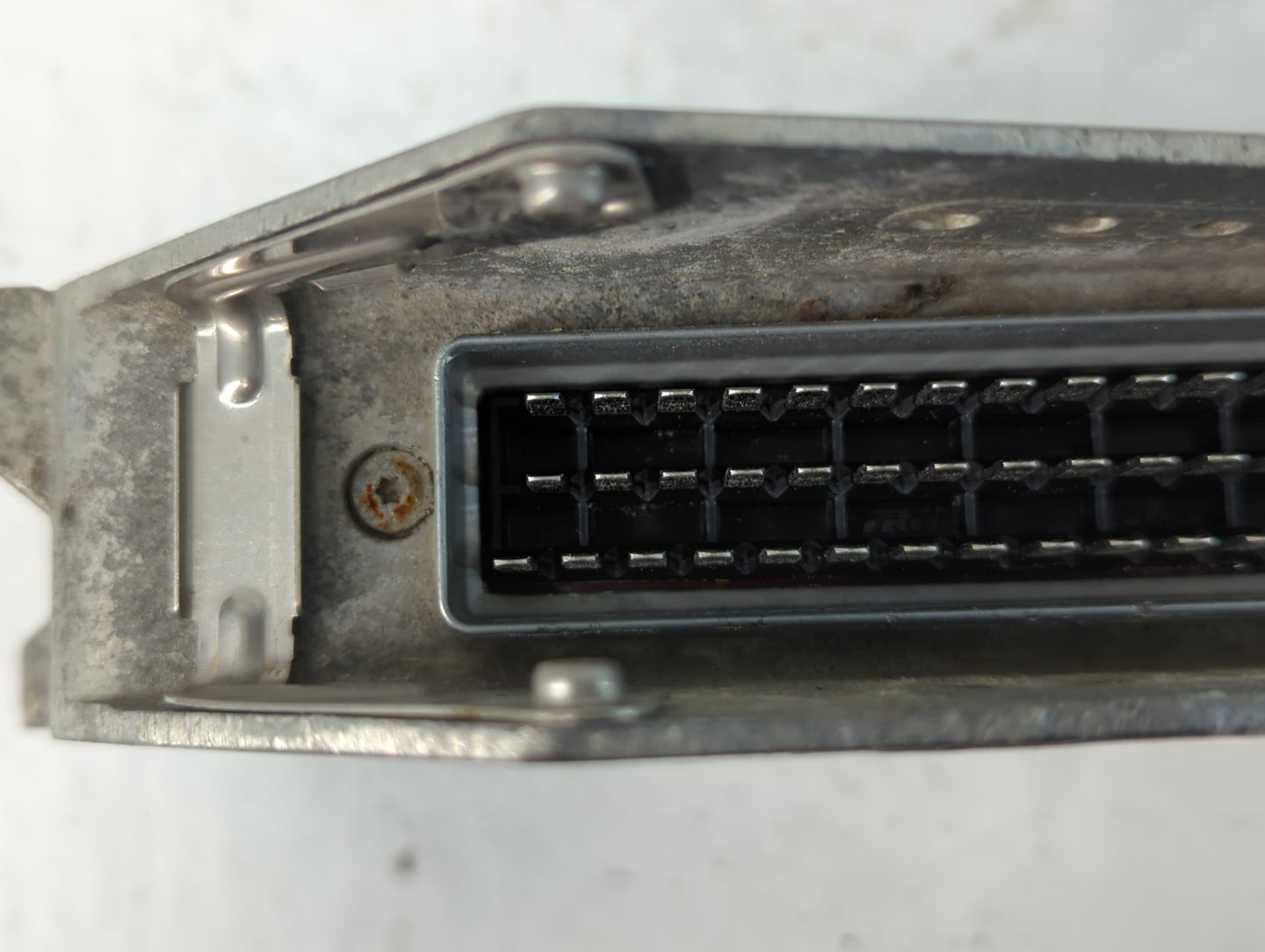 1994 Jeep Grand Cherokee PCM Engine Control Computer ECU ECM PCU OEM P/N:56026993 Fits OEM Used Auto Parts - Oemusedautopart