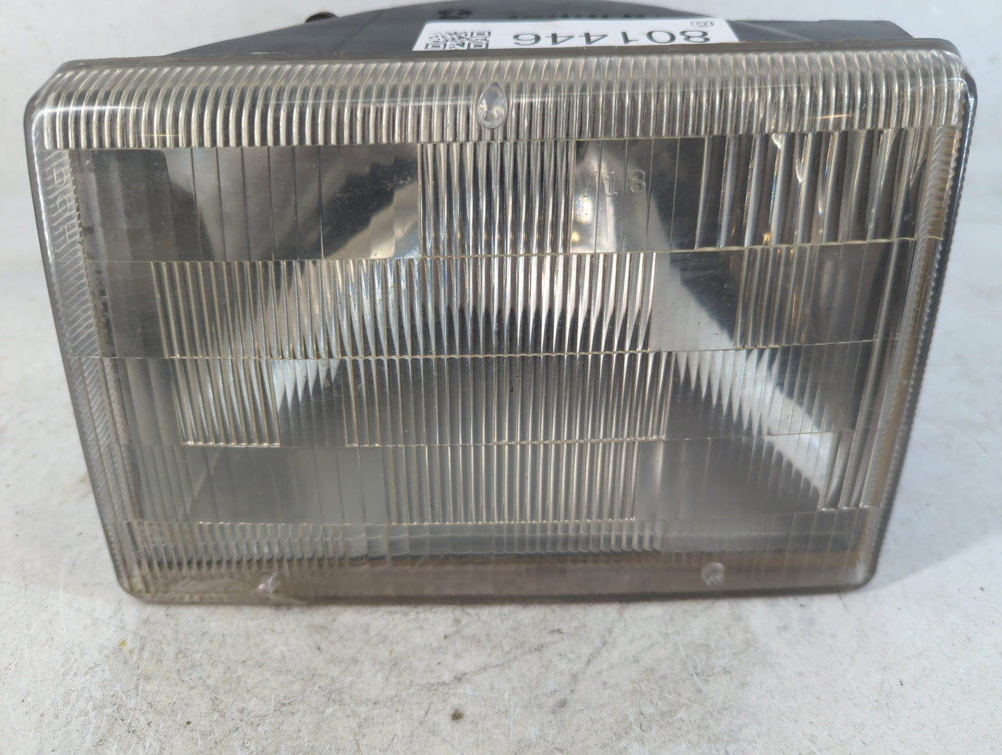1993-1995 Jeep Grand Cherokee Driver Left Oem Head Light Headlight Lamp - Oemusedautoparts1.com