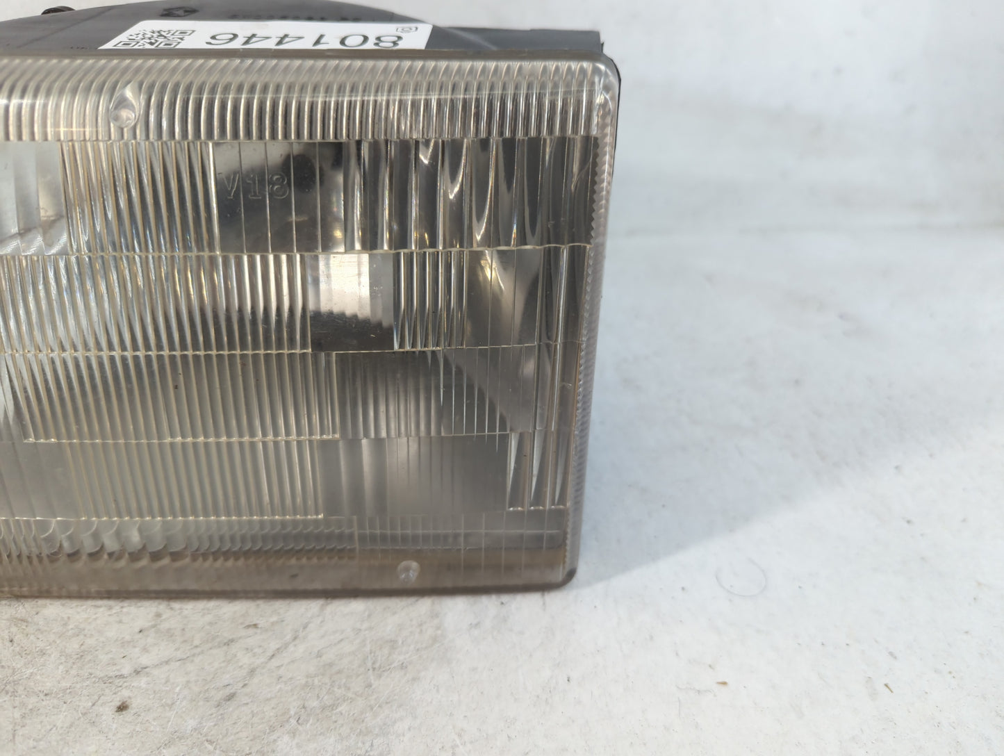 1993-1995 Jeep Grand Cherokee Driver Left Oem Head Light Headlight Lamp - Oemusedautoparts1.com