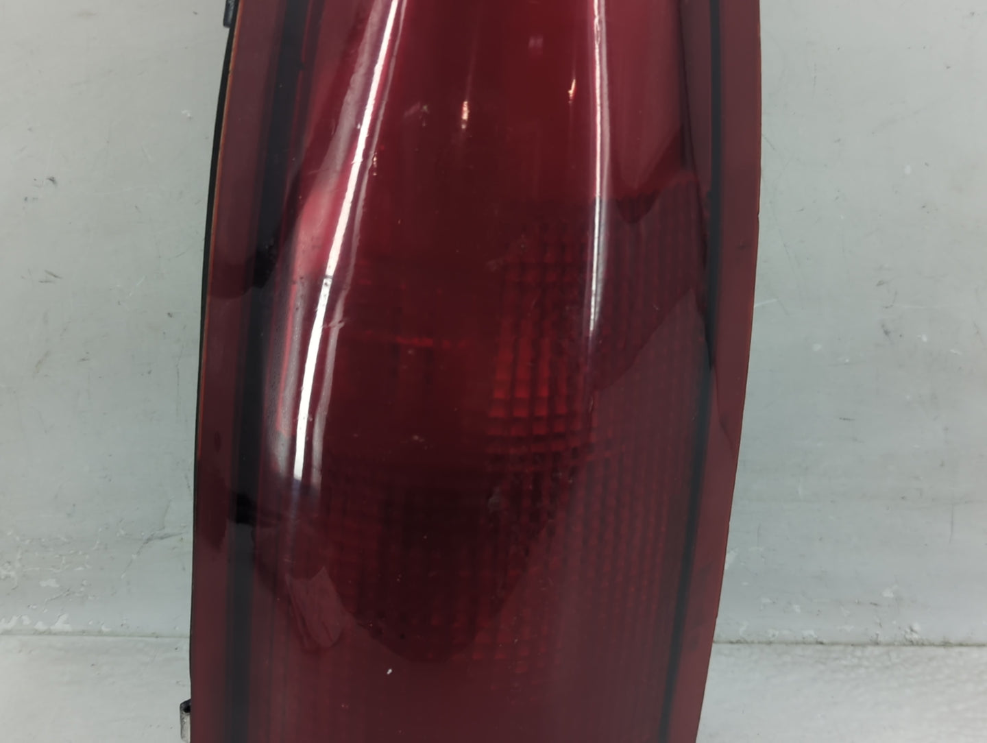 1994 Lexus Ct200h Tail Light Assembly Driver Left OEM P/N:16506349 Fits OEM Used Auto Parts - Oemusedautoparts1.com