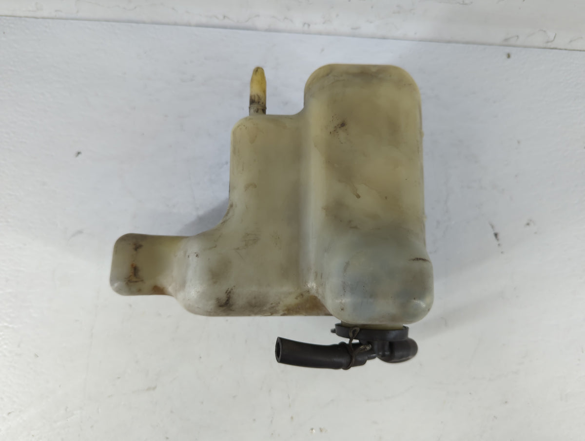 1994 Lexus Es300 Radiator Coolant Overflow Expansion Tank Bottle - Oemusedautoparts1.com