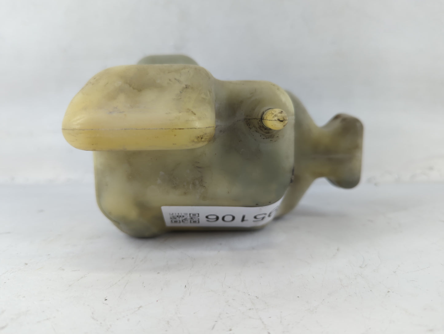 1994 Lexus Es300 Radiator Coolant Overflow Expansion Tank Bottle - Oemusedautoparts1.com